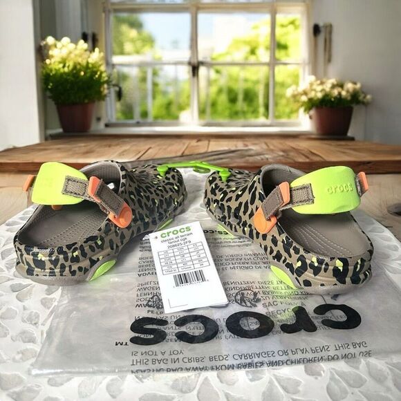 CROCS  All-Terrain Far Out Clog Slip On Sandal Water Shoe - Picture 12 of 12